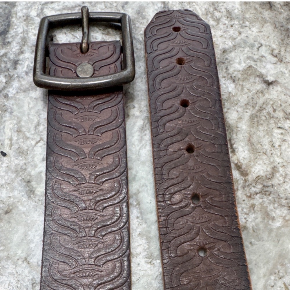 Vintage brown tooled leather belly Mossimo Supply Co. scale embossed pattern XL